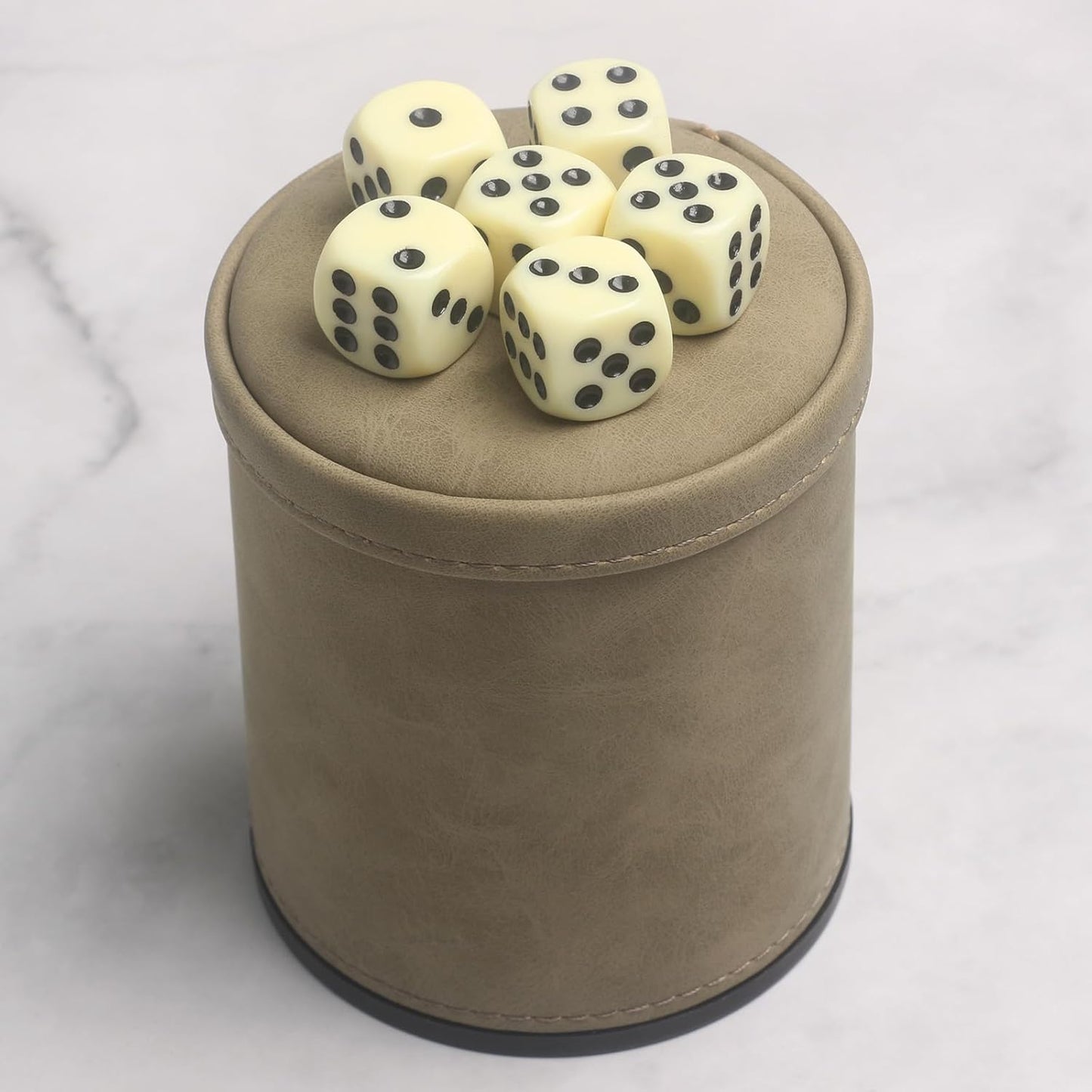 PU Leatherette Dice Cup with 6 Dot Dices for Yahtzee Farkle Bar Party Dice Games