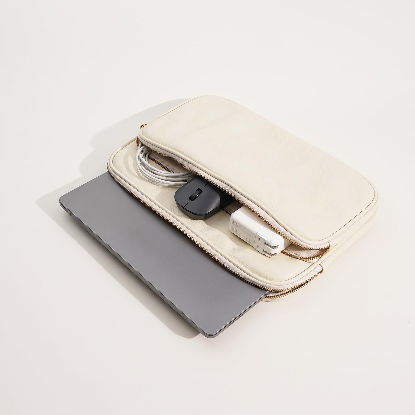 14 Inch Laptop Sleeve Bag - Compatible with MacBook Pro 14, MacBook Air 13, Surface Pro 9, Surface Laptop Studio - Cream