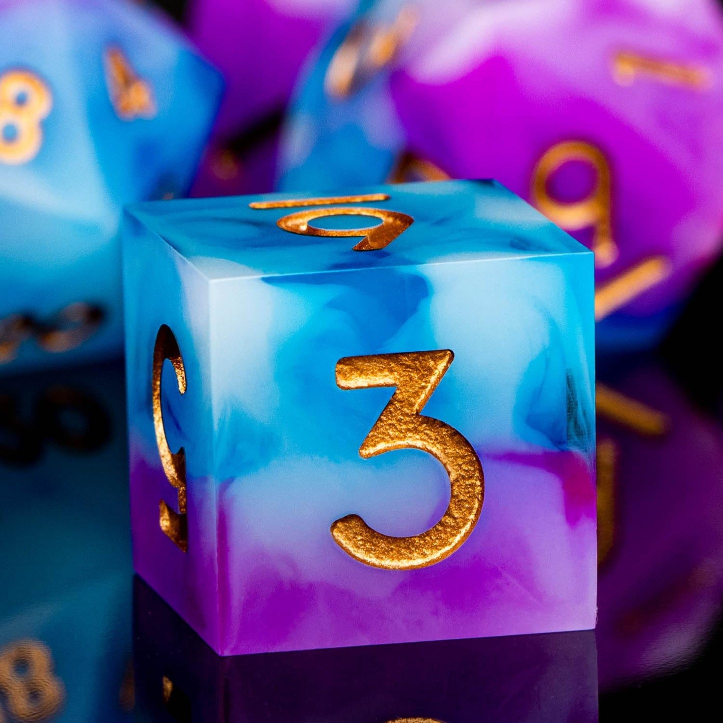 ARUOHHA DND Sharp Edged Dice Set, 7pcs Translucent Polyhedral Dice Set with Gift Box, Resin D and D Dice Set RPG Role Playing Game D20 D12 D10 D8 D6 D4