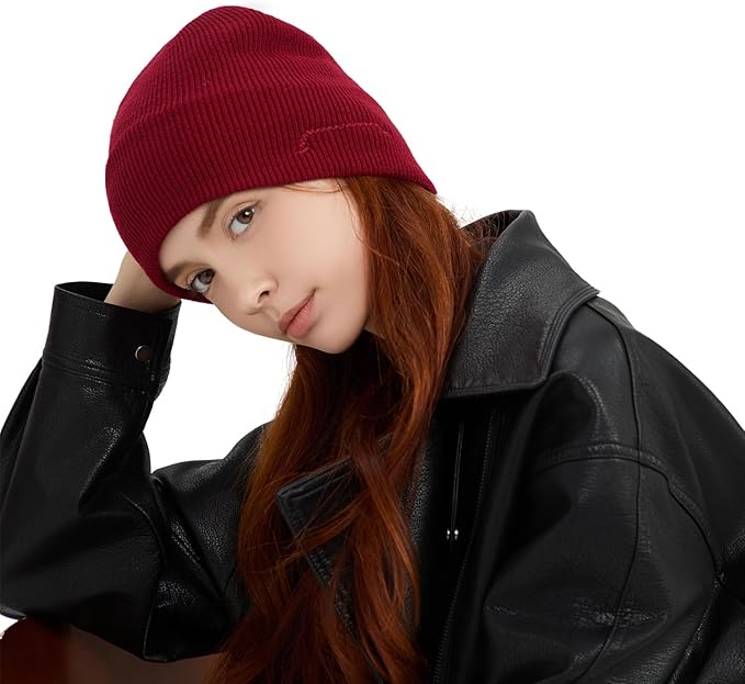 Bluetooth Beanie, Bluetooth 5.2 Wool Hat HD Stereo,30 Hours Play time,Built-in Microphone, Men's/Women's Christmas Electronic Gift (Red) …