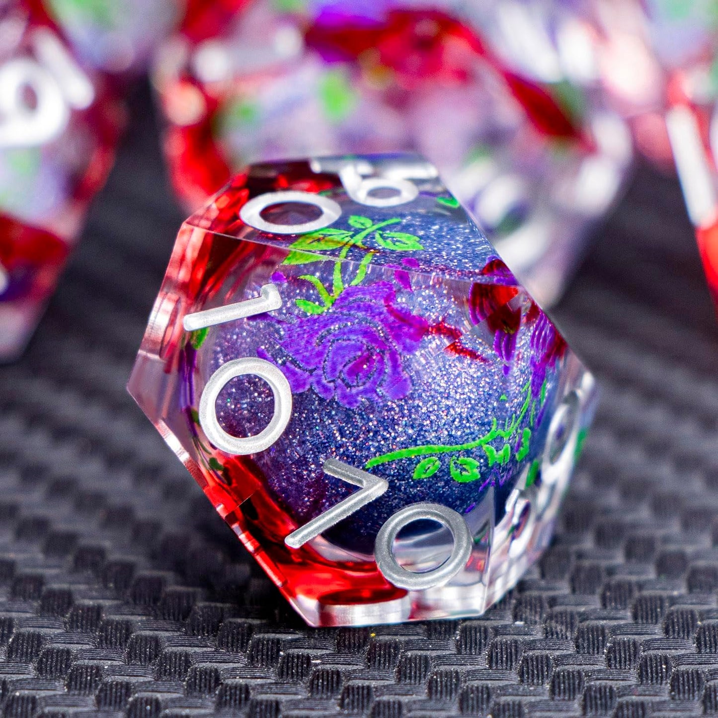 ARUOHHA Liquid Core DND Dice Set, Vampire Sharp Edged Dragons Dice Compatible with D&D RPG Role Playing Games, Resin Blood Red Polyhedral Dungeons D and D Dice with Gift Box D20 D12 D10 D8 D6 D4