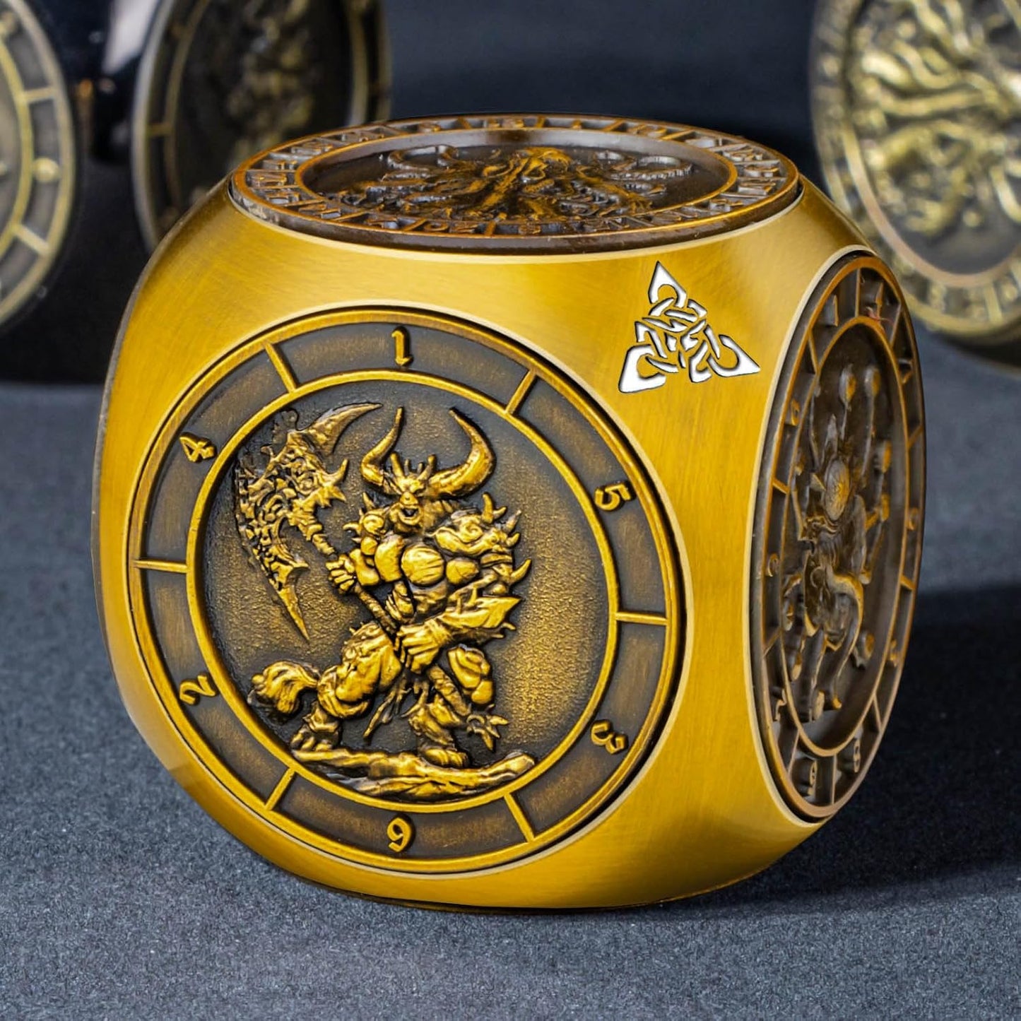 7 in 1 D6 Spinner DND Dice Set D&D, Metal Cube D and D Dice with Gift Box, Dungeons Dragons Role Playing Dice, Gold