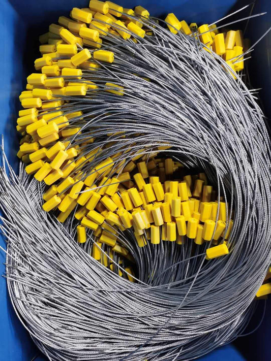 35" Steel Wire Cable Seals Tamper Resistant Security Seal Tags Numbered Self-Locking Safety Seals Length 90 cm (Pack of 100pcs, Yellow)